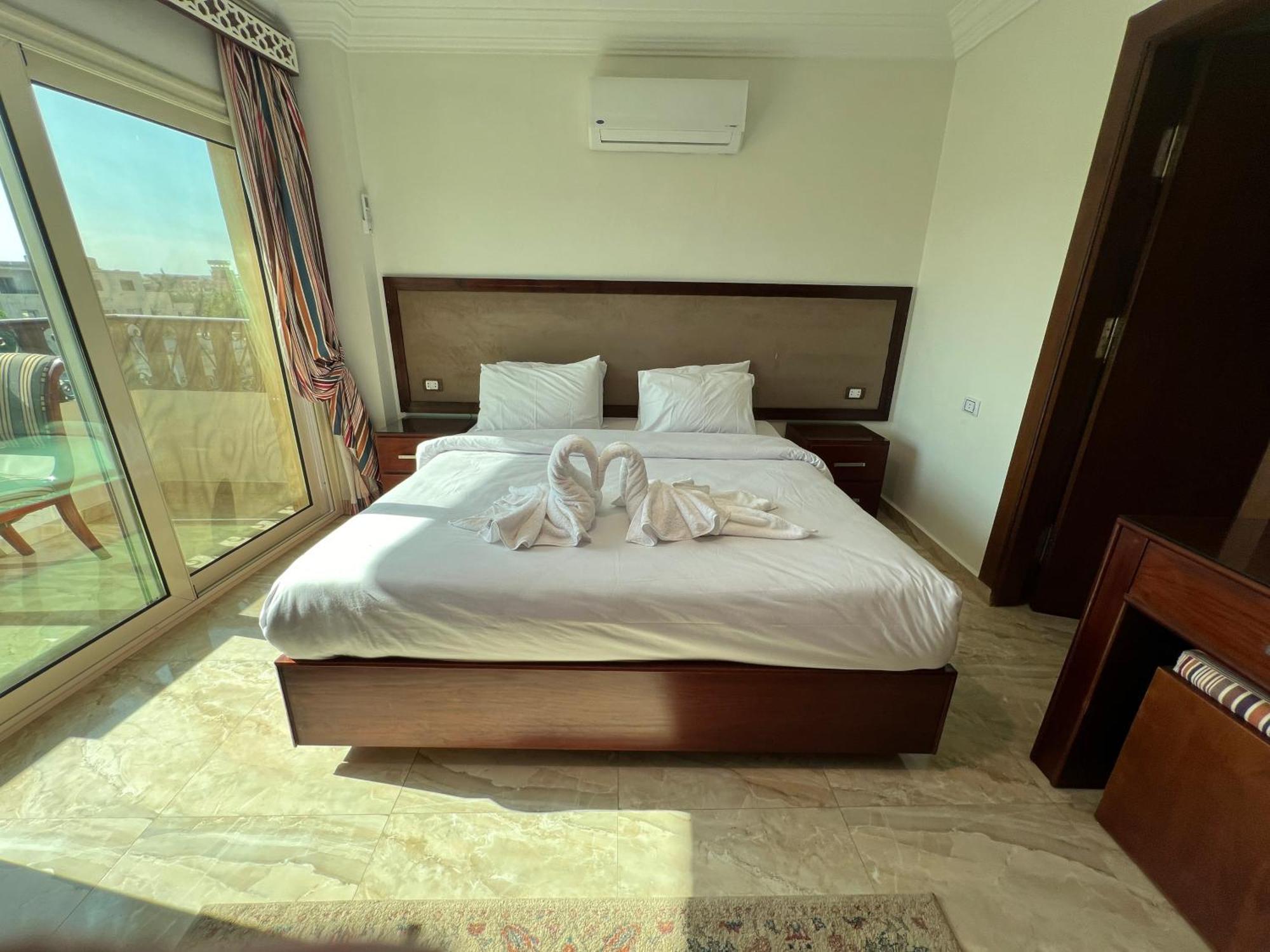 Flower Pyramids Inn Kafret el-Gabal 外观 照片