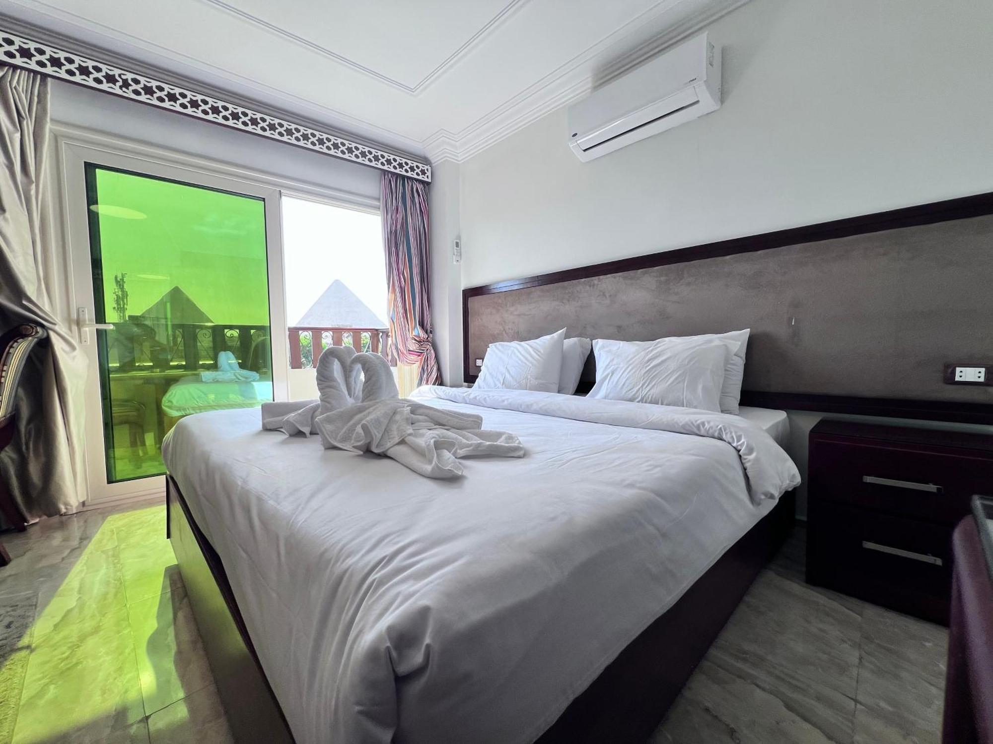 Flower Pyramids Inn Kafret el-Gabal 外观 照片