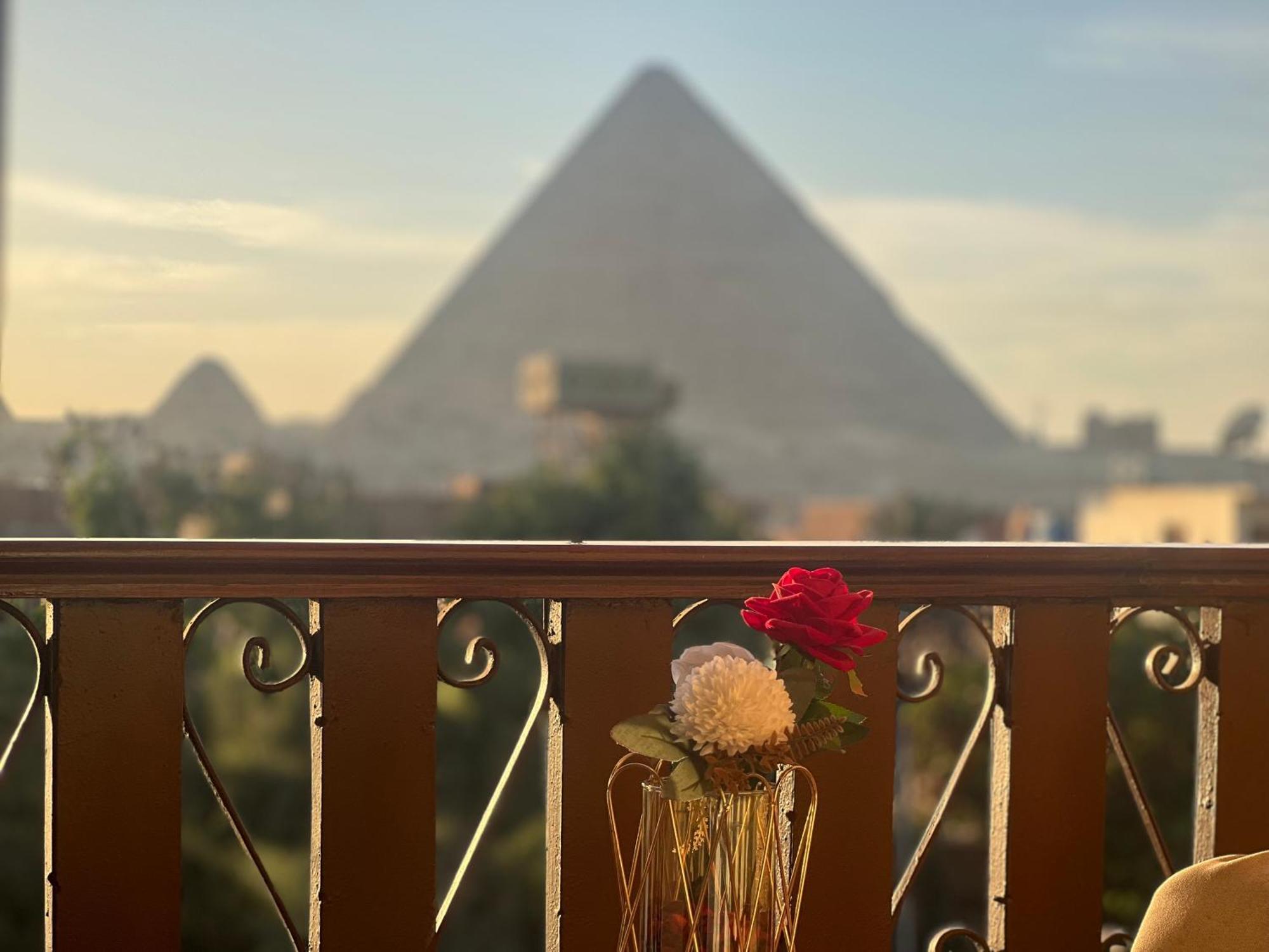 Flower Pyramids Inn Kafret el-Gabal 外观 照片