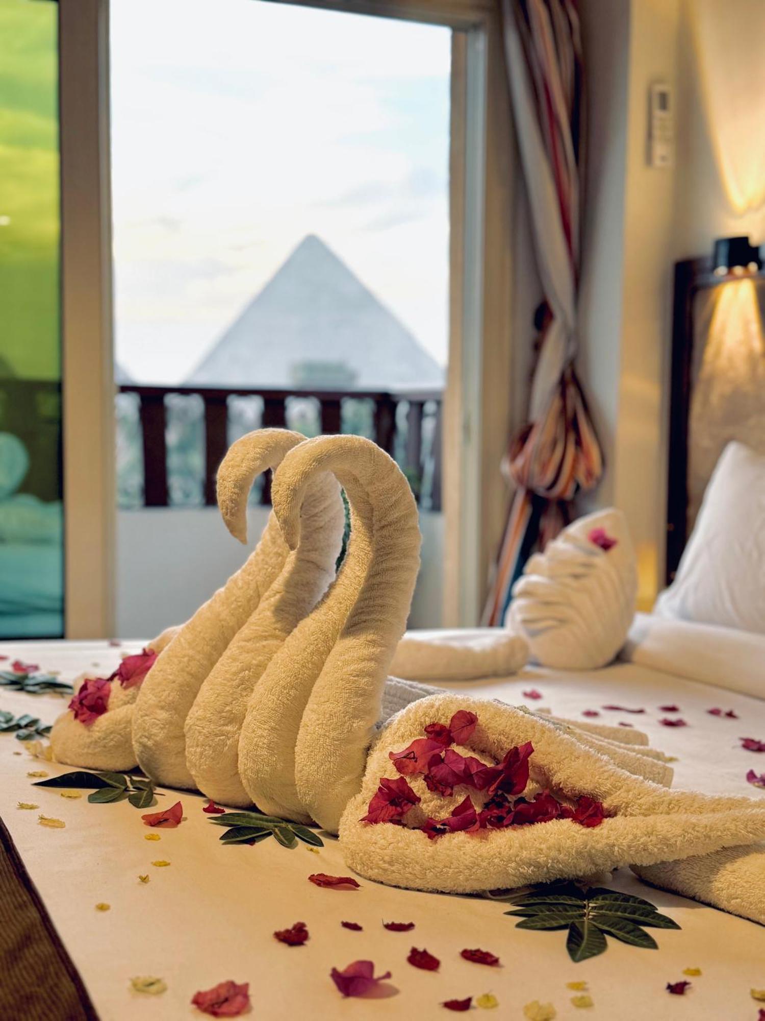 Flower Pyramids Inn Kafret el-Gabal 外观 照片
