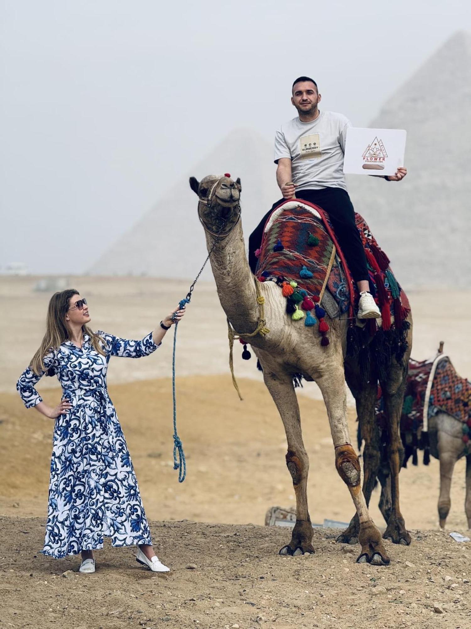 Flower Pyramids Inn Kafret el-Gabal 外观 照片